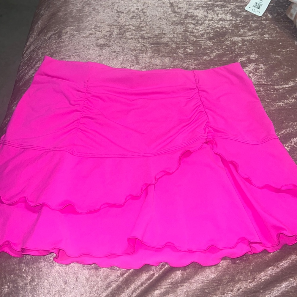 Pink Athleta ruffle skirt